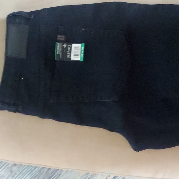 Jeans - Picture 2 of 8